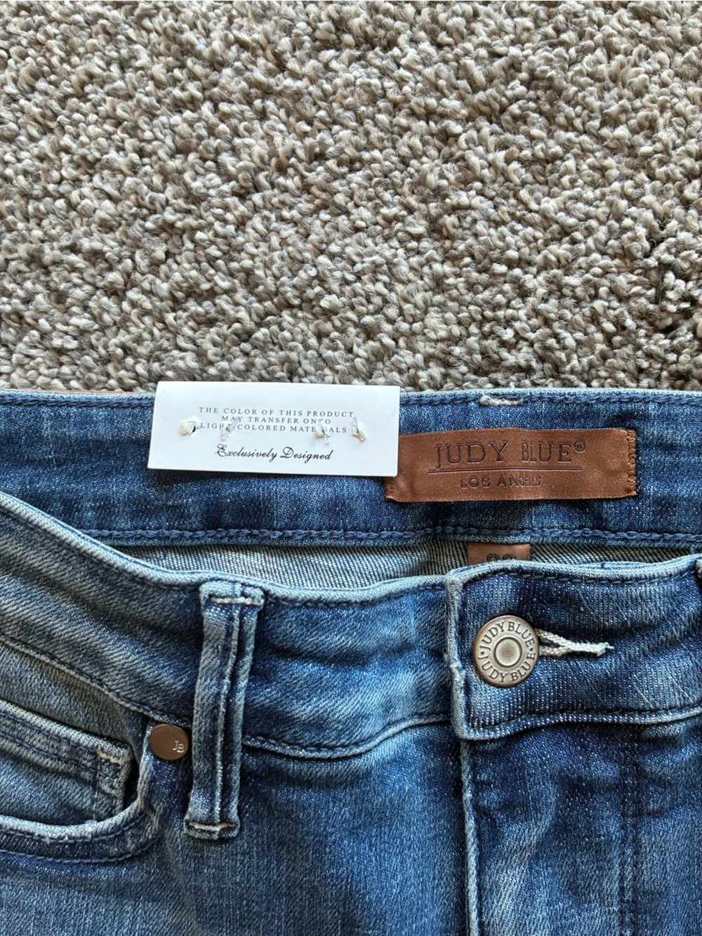 Judy Blue Medium Blue Capri Jeans - Picture 4 of 5